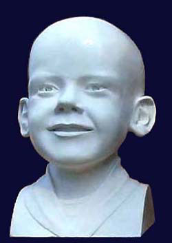 Buste de l'enfant Damien d'après photos en pierre de synthèse