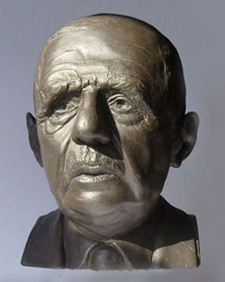 Sculpture du Général De Gaulle