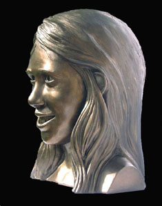 Sculpture de jeune fille